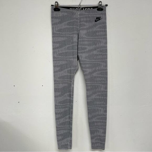 Nike Pro Black Printed High Rise Leggings Womens S Striped Yoga Pants Athletic - Picture 1 of 11